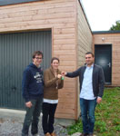 Remise des clés d'une maison bois ECOP Habitat avec chargé de projet